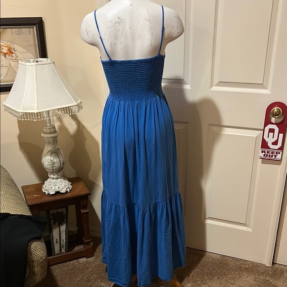 Young Fabulous & Broke Blue Sleeveless Tiered Maxi Dress. Smocked back. Medium - Picture 5 of 10